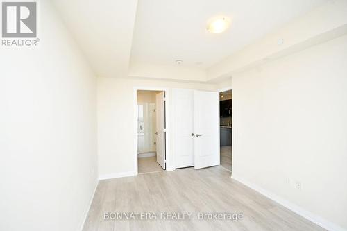 2915 - 35 Watergarden Drive, Mississauga (Hurontario), ON - Indoor Photo Showing Other Room