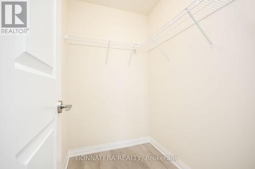 2915 - 35 Watergarden Drive, Mississauga (Hurontario), ON - Indoor With Storage