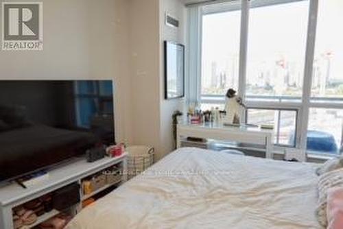 808 - 15 Viking Lane, Toronto, ON - Indoor Photo Showing Bedroom