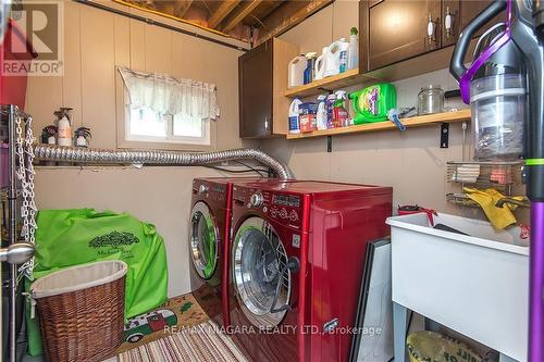 442 Barrick Road, Port Colborne, ON - Indoor Photo Showing Laundry Room