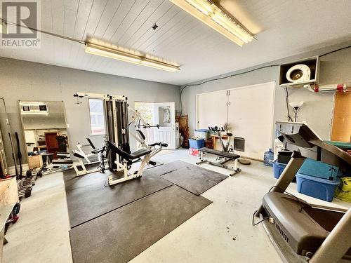 916 Scott Road, 100 Mile House, BC - Indoor Photo Showing Gym Room