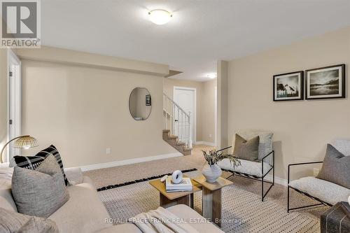 116 - 301 Carnegie Avenue, Peterborough (Northcrest), ON - Indoor Photo Showing Living Room