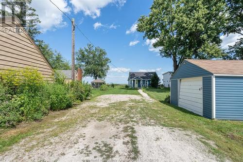 649 Ross Beach, Lakeshore, ON - Outdoor