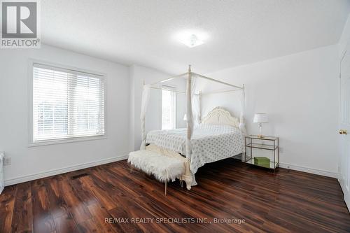 48 Monabelle Crescent, Brampton, ON - Indoor Photo Showing Bedroom