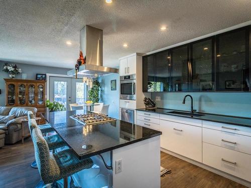 224 Cypress Ave, Kamloops, BC - Indoor