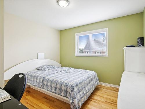 Bedroom - 2631 Rue Principale, Sainte-Julie, QC - Indoor Photo Showing Bedroom