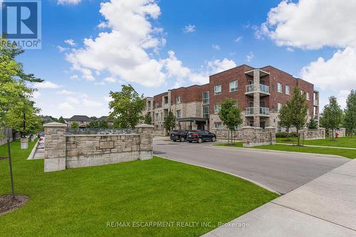 201 - 529 South Pelham Road, Welland, ON - Outdoor With Facade