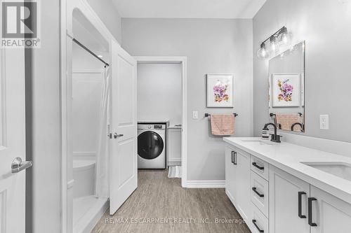 201 - 529 South Pelham Road, Welland, ON - Indoor Photo Showing Laundry Room