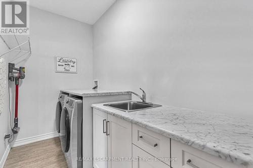 201 - 529 South Pelham Road, Welland, ON - Indoor Photo Showing Laundry Room