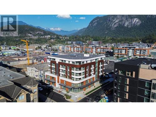 38006 Second Avenue, Squamish, BC 