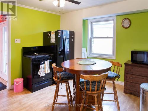 1428 Trafalgar Street, London, ON - Indoor Photo Showing Dining Room