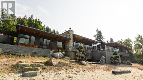 5940  3A Highway, Nelson, BC - Outdoor With Deck Patio Veranda