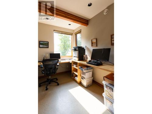 5940  3A Highway, Nelson, BC - Indoor Photo Showing Office