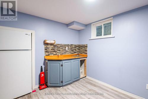 42 Adeline Avenue, New Tecumseth, ON - Indoor Photo Showing Other Room