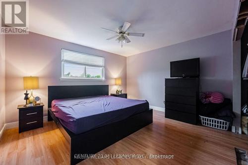 42 Adeline Avenue, New Tecumseth, ON - Indoor Photo Showing Bedroom