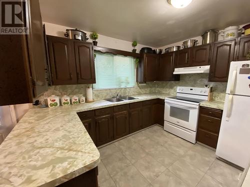 340 W 6Th Avenue, Prince Rupert, BC - Indoor Photo Showing Kitchen With Double Sink