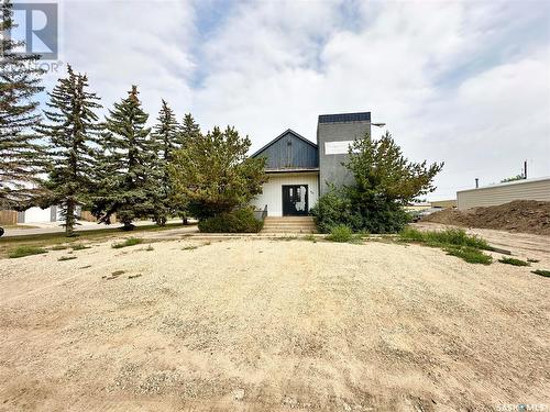 46 12Th Street, Weyburn, SK 