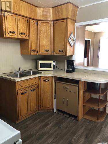 454 2Nd Avenue Ne, Preeceville, SK - Indoor Photo Showing Kitchen With Double Sink