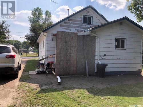 454 2Nd Avenue Ne, Preeceville, SK - Outdoor With Exterior