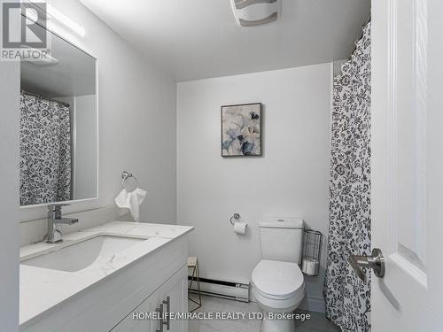 124 - 180 Mississauga Valley Boulevard, Mississauga (Mississauga Valleys), ON - Indoor Photo Showing Bathroom