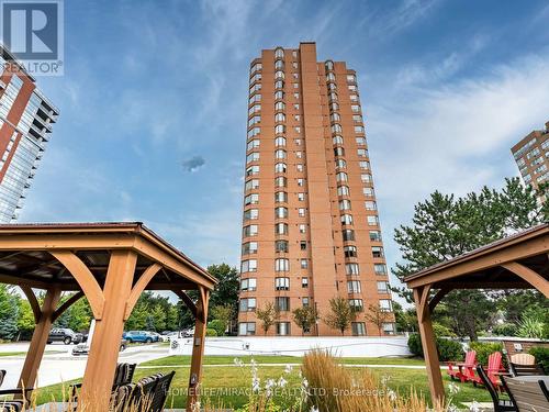 604 - 1270 Maple Crossing Boulevard, Burlington (Brant), ON - Outdoor With Facade