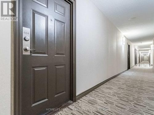 604 - 1270 Maple Crossing Boulevard, Burlington (Brant), ON - Indoor Photo Showing Other Room