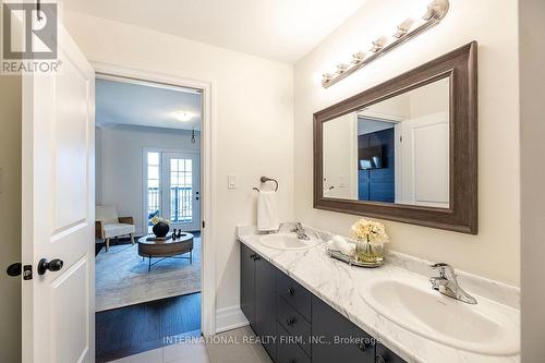 82 Hennessey Crescent, Kawartha Lakes, ON - Indoor Photo Showing Bathroom