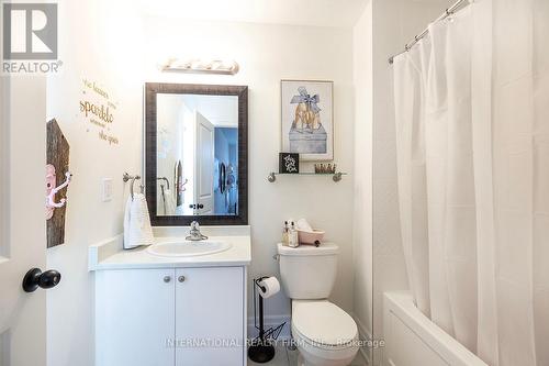 82 Hennessey Crescent, Kawartha Lakes, ON - Indoor Photo Showing Bathroom