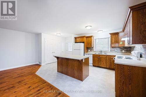 140 Joseph Street, Shelburne, ON - Indoor Photo Showing Kitchen