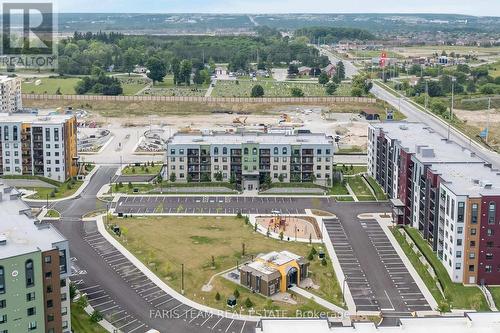 302 - 6 Spice Way, Barrie (Innis-Shore), ON - Outdoor With View