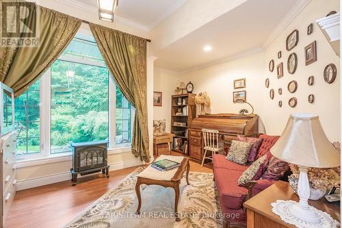 22 O'Donnell Court, Penetanguishene, ON - Indoor Photo Showing Other Room