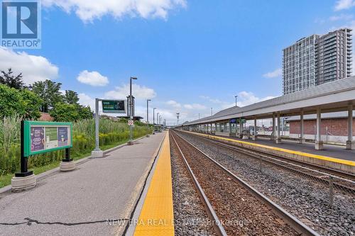 212 - 70 Baycliffe Crescent, Brampton (Northwest Brampton), ON - Outdoor