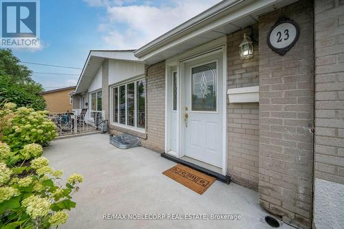 23 Kanarick Crescent, Toronto (Glenfield-Jane Heights), ON - Outdoor With Exterior