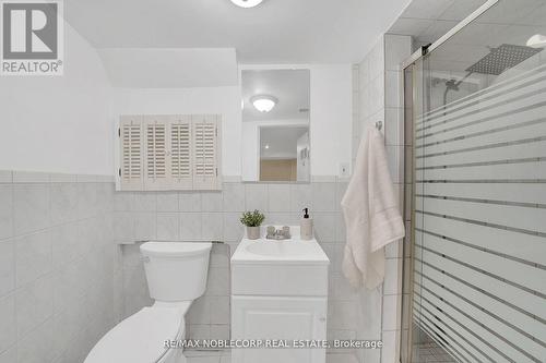 23 Kanarick Crescent, Toronto (Glenfield-Jane Heights), ON - Indoor Photo Showing Bathroom