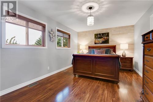 100 Seventh Avenue, Arnprior, ON - Indoor Photo Showing Bedroom