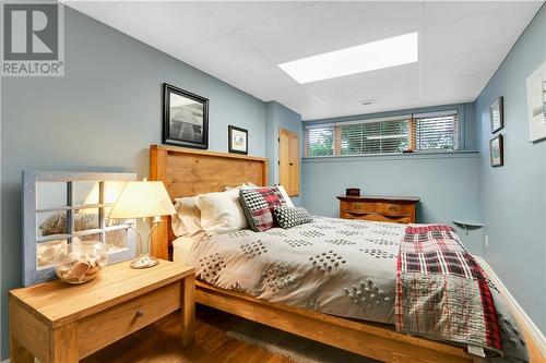 100 Seventh Avenue, Arnprior, ON - Indoor Photo Showing Bedroom