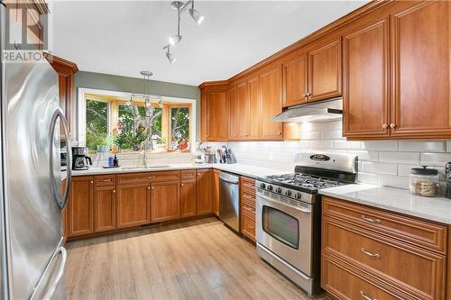 100 Seventh Avenue, Arnprior, ON - Indoor Photo Showing Kitchen