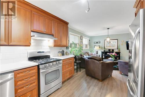 100 Seventh Avenue, Arnprior, ON - Indoor Photo Showing Kitchen