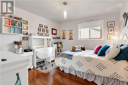 100 Seventh Avenue, Arnprior, ON - Indoor Photo Showing Bedroom