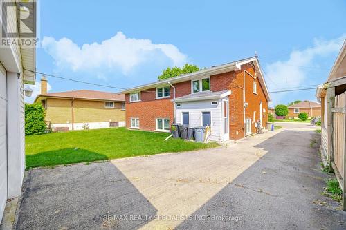 830 Upper Wellington Street, Hamilton, ON - Outdoor