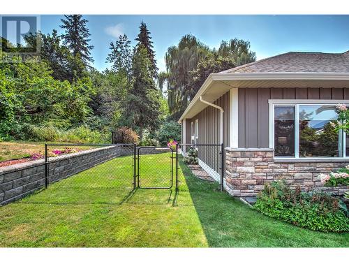 630 20 Street Ne, Salmon Arm, BC - Outdoor