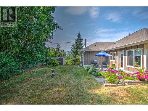 630 20 Street Ne, Salmon Arm, BC - Outdoor