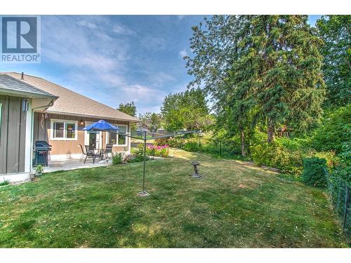 630 20 Street Ne, Salmon Arm, BC - Outdoor