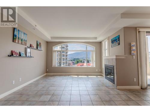 100 Lakeshore Drive W Unit# 714, Penticton, BC - Indoor With Fireplace