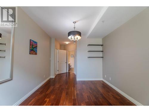 100 Lakeshore Drive W Unit# 714, Penticton, BC - Indoor Photo Showing Other Room