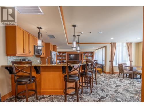 100 Lakeshore Drive W Unit# 714, Penticton, BC - Indoor