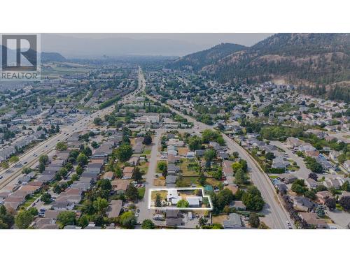 158 -160 Cariboo Road, Kelowna, BC - Outdoor With View