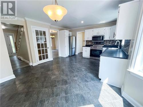 14 Amberwood Court, Moncton, NB - Indoor Photo Showing Kitchen