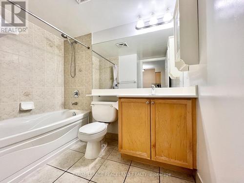 1404 - 15 Greenview Avenue, Toronto (Newtonbrook West), ON - Indoor Photo Showing Bathroom