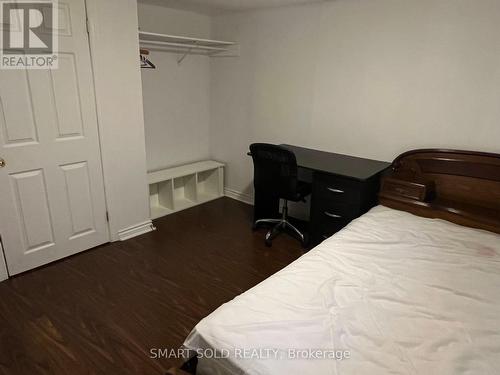 Bsmt - 15 Deerford Road, Toronto (Don Valley Village), ON - Indoor Photo Showing Bedroom